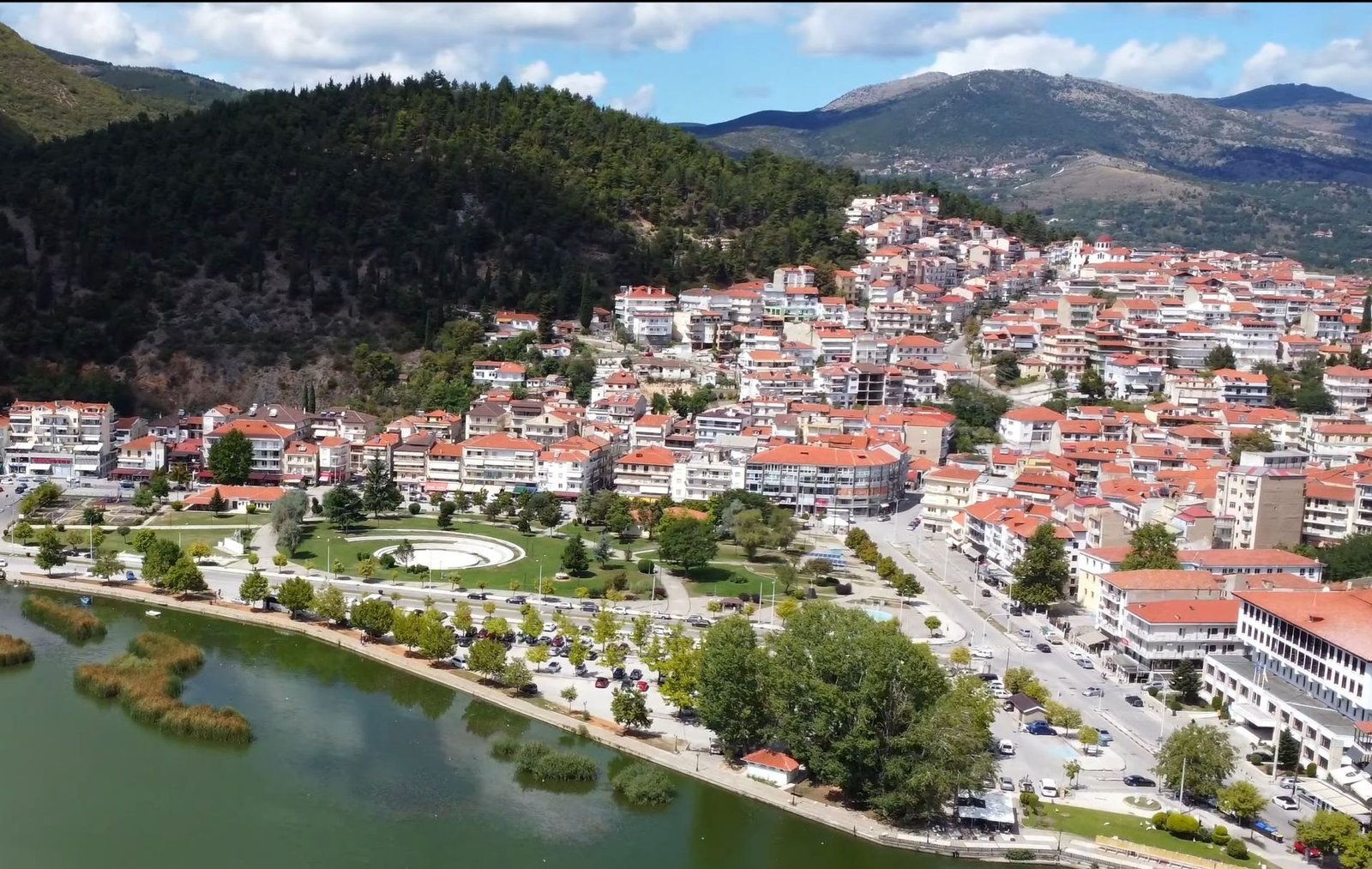 Kosturi (Kastoria), Greqi – Qyteti Magjik i Liqenit dhe Historisë Bizantine