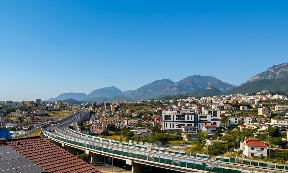 Shkozë, Tiranë – Një nga Lagjet më të Zhvilluara të Kryeqytetit